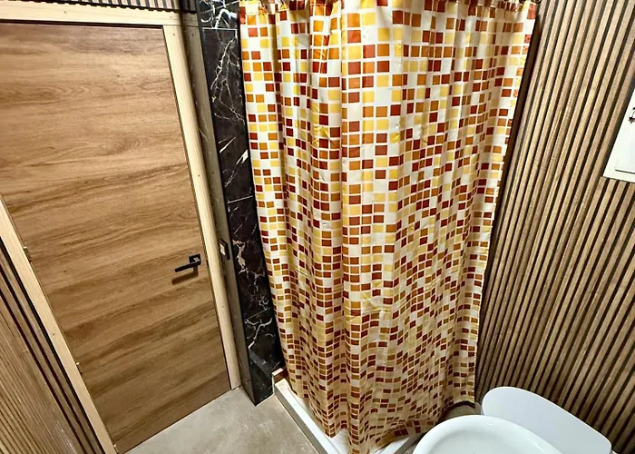 Apartman The Orange Teddy Bear